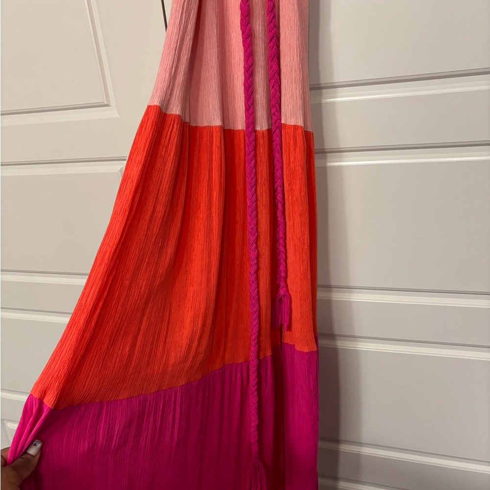 Flowy - Picture 2 of 3
